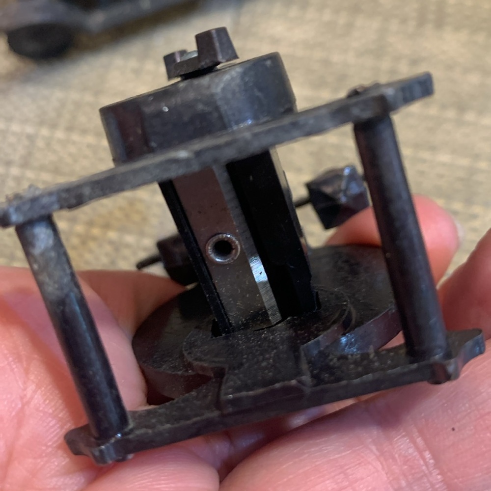 Vintage pencil sharpeners - Picture 10 of 12